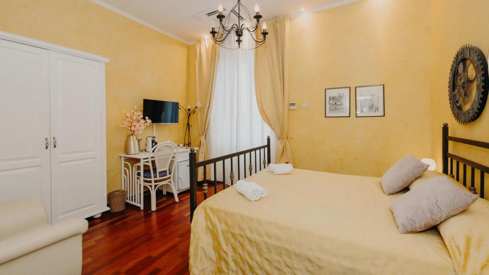 Rooms And Studios Villa Rossella 2 Rovinj Croatia